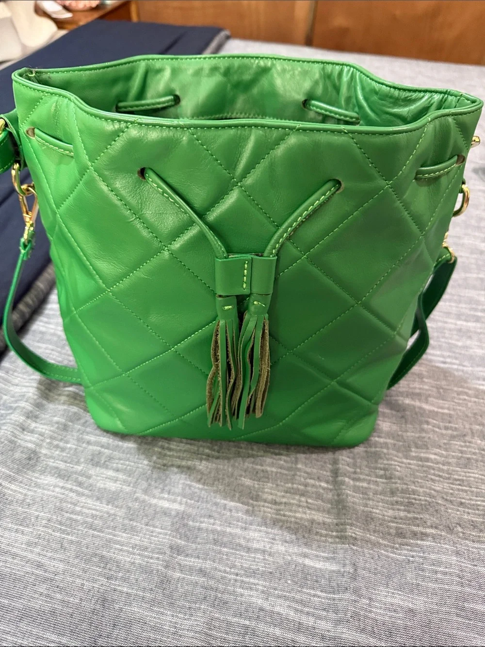 Green genuine Leather bucket Tote with Italian Craftsmanship